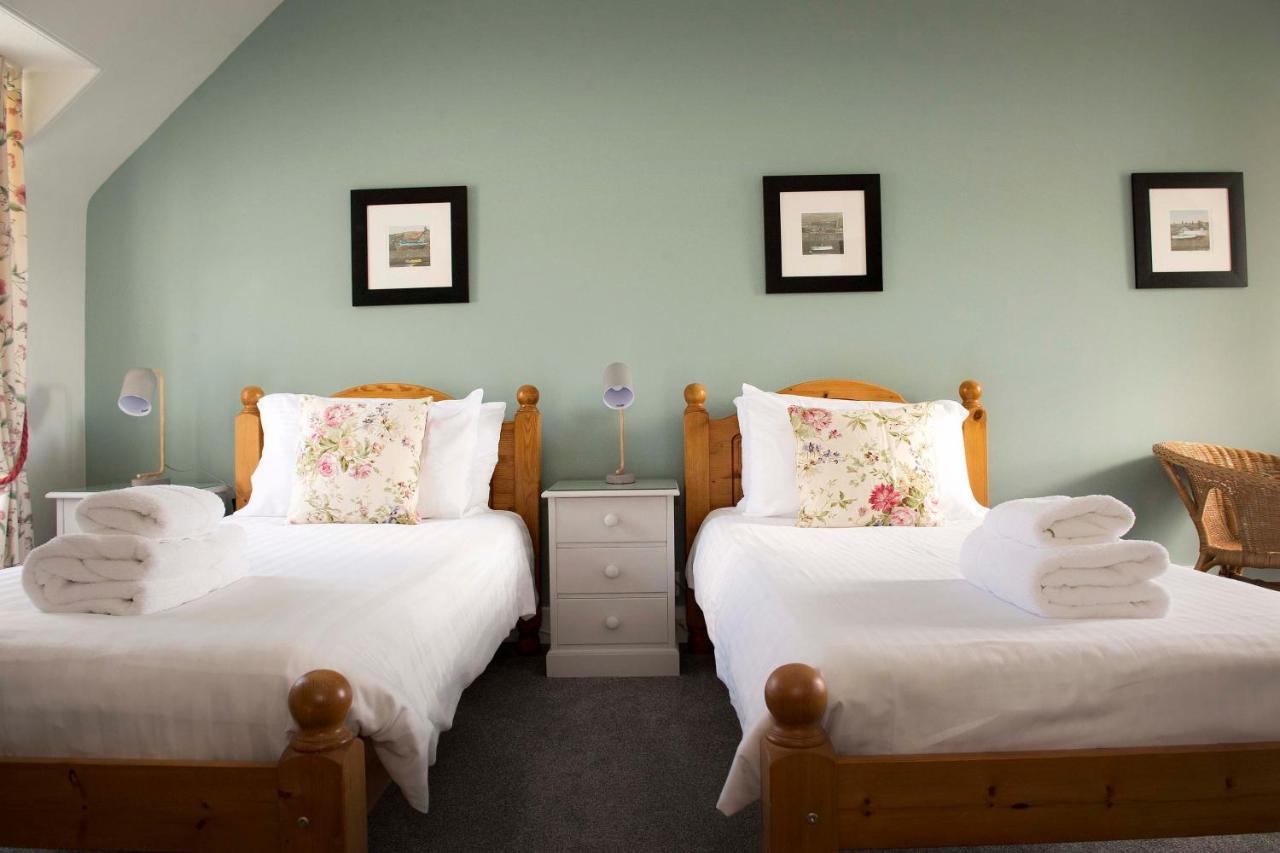 The Royal Oak Hotel Cullen Εξωτερικό φωτογραφία