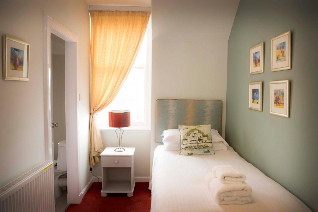 The Royal Oak Hotel Cullen Εξωτερικό φωτογραφία