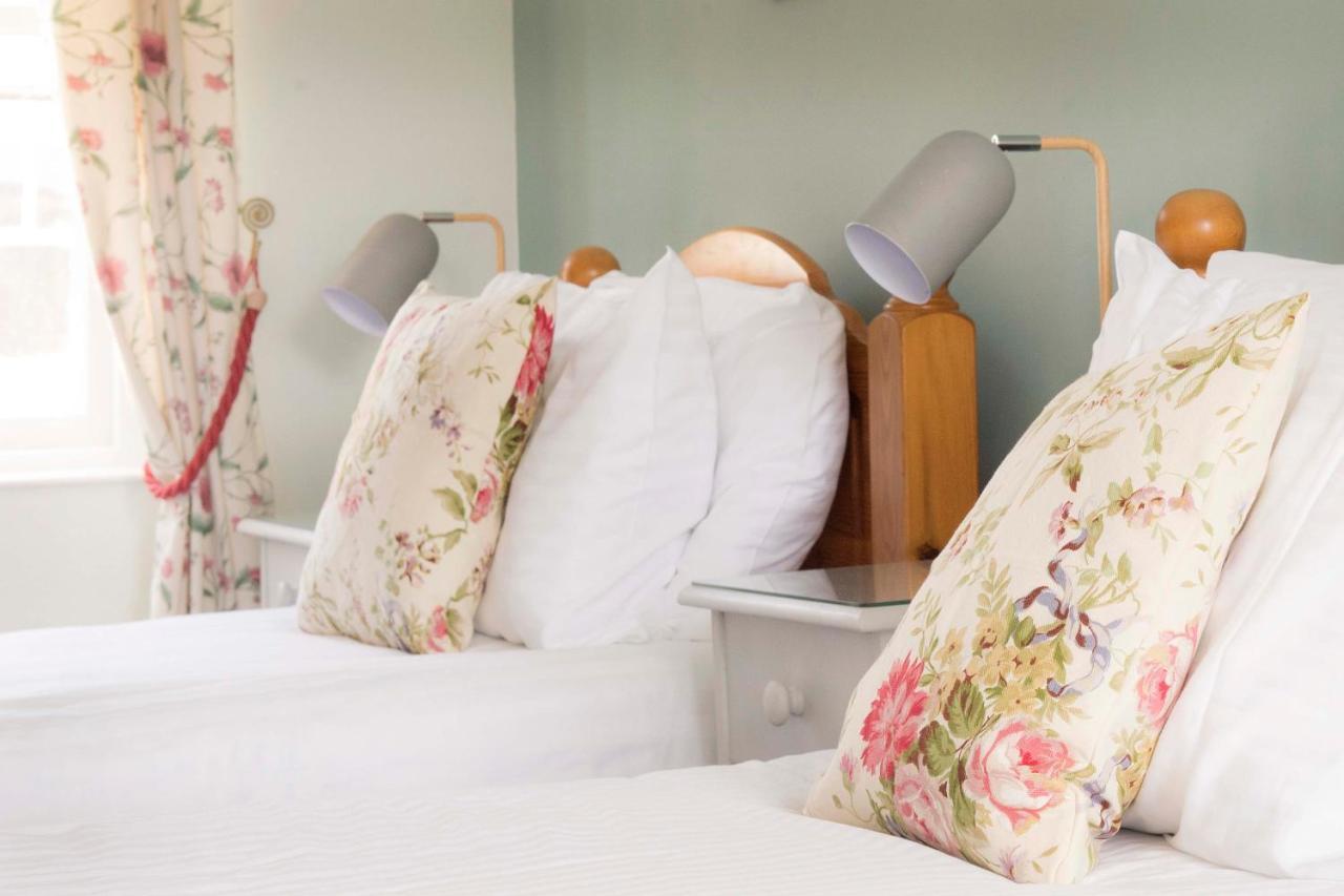 The Royal Oak Hotel Cullen Εξωτερικό φωτογραφία